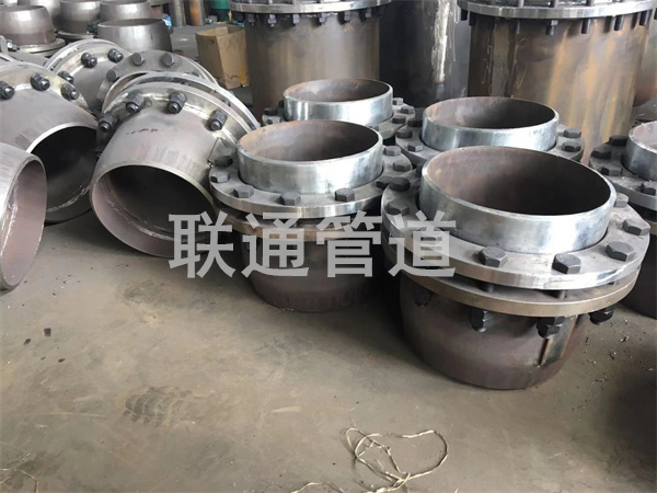 杭州旋转久久夜色撩人精品国产小说