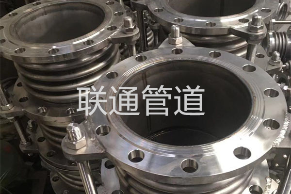 久久夜色撩人精品国产小说安装视频